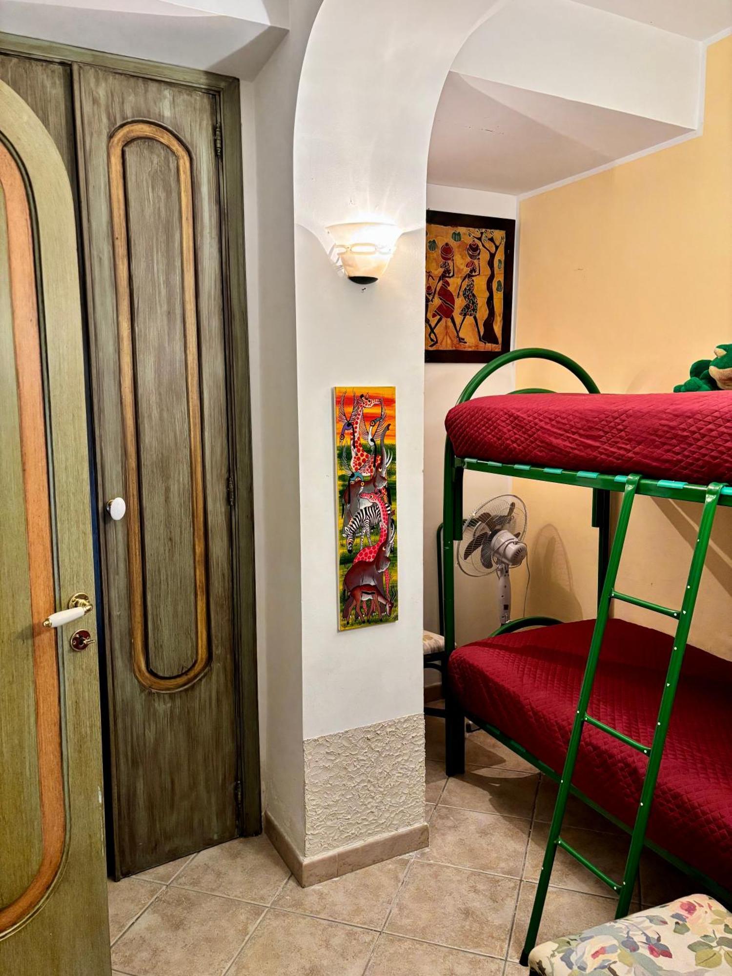 Mara'S House, 10 Minuti A Piedi Dal Centro, Parcheggio Privato טאורמינה מראה חיצוני תמונה